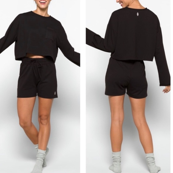 Free People Movement Athleisure Set Black Oversized Crop LS & Shorts Size Small - Picture 4 of 5